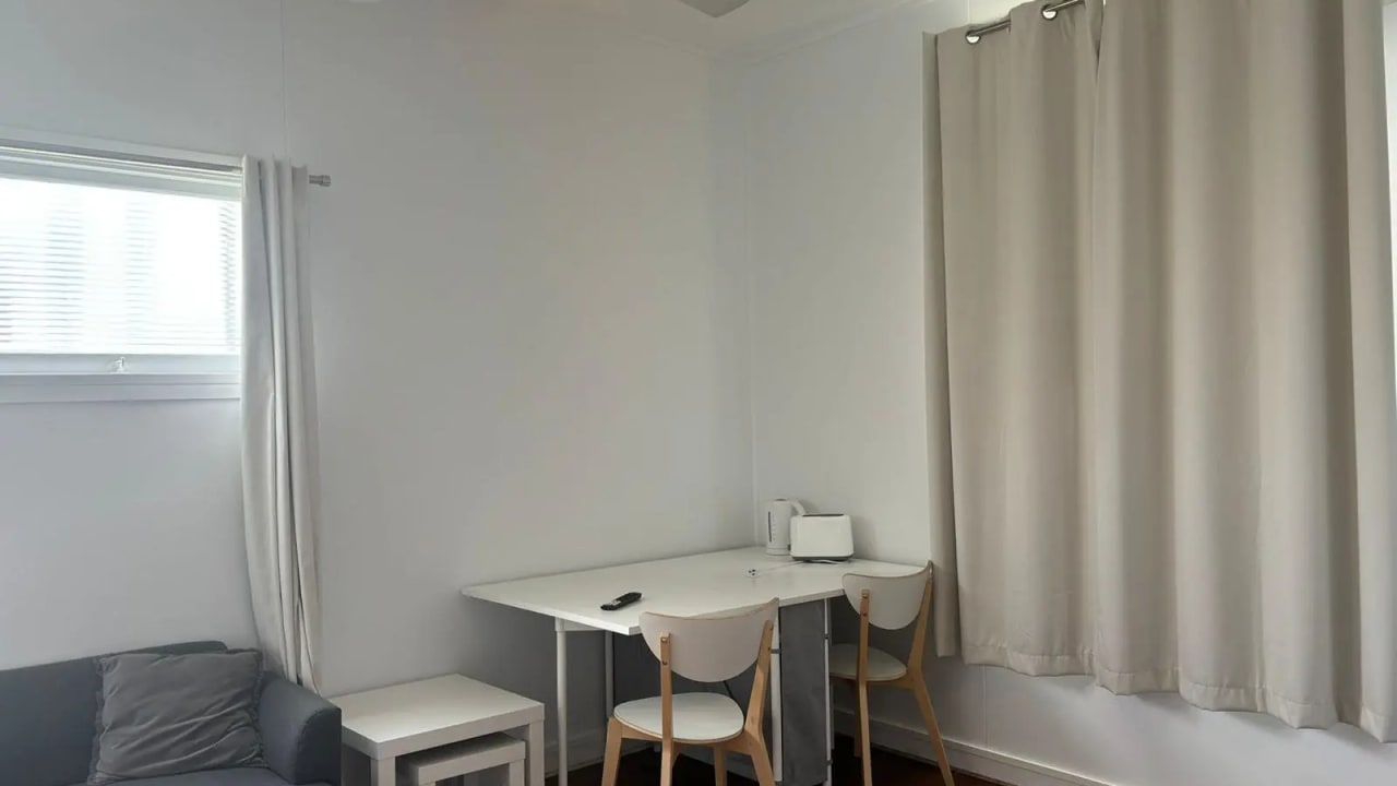 Furnished room studio flat for rent