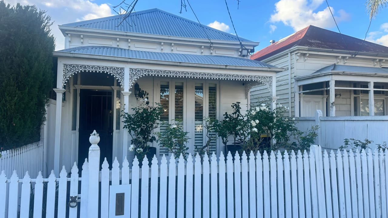 Unfurnished room in a share house