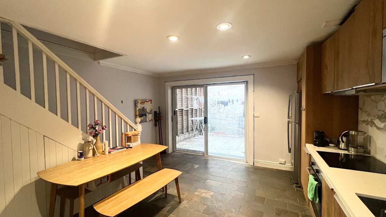 Furnished room studio flat for rent