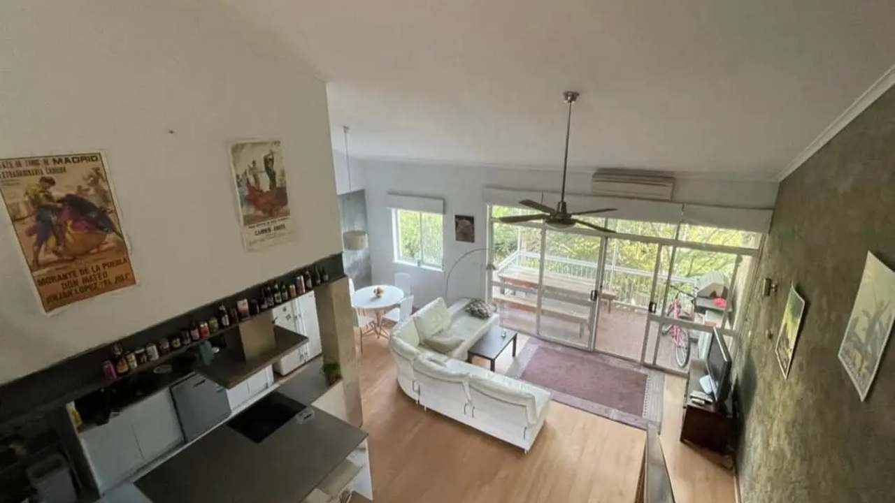 Unfurnished room in a flatshare