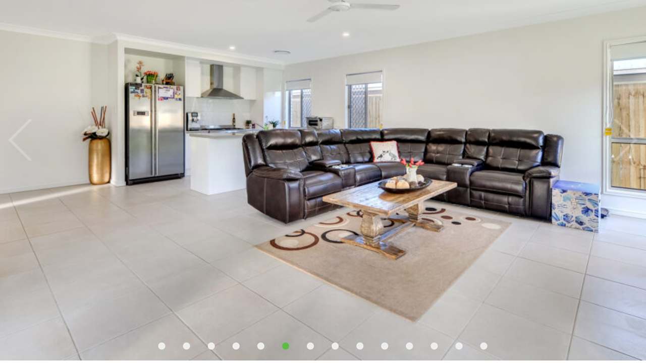 Room in a share house