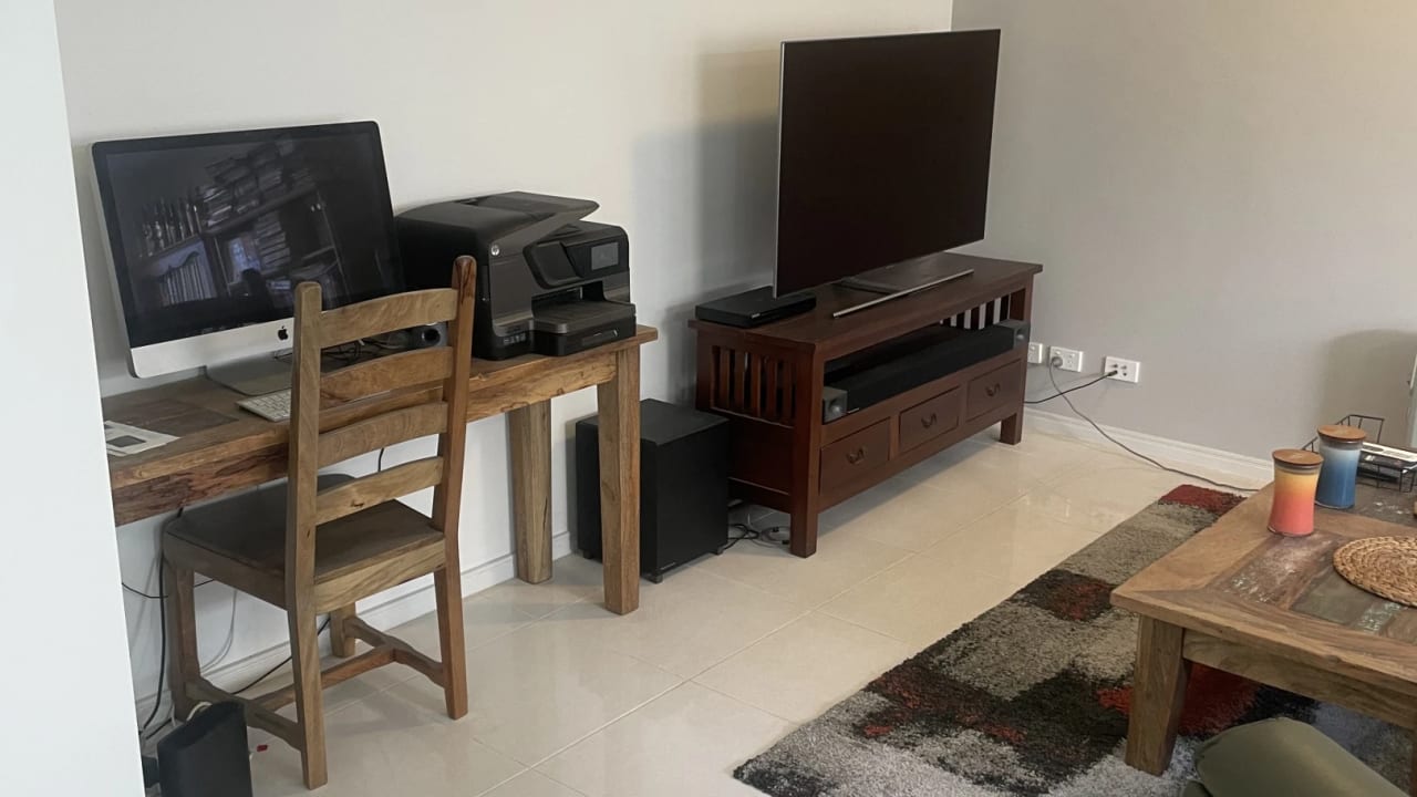Furnished room with own bathroom