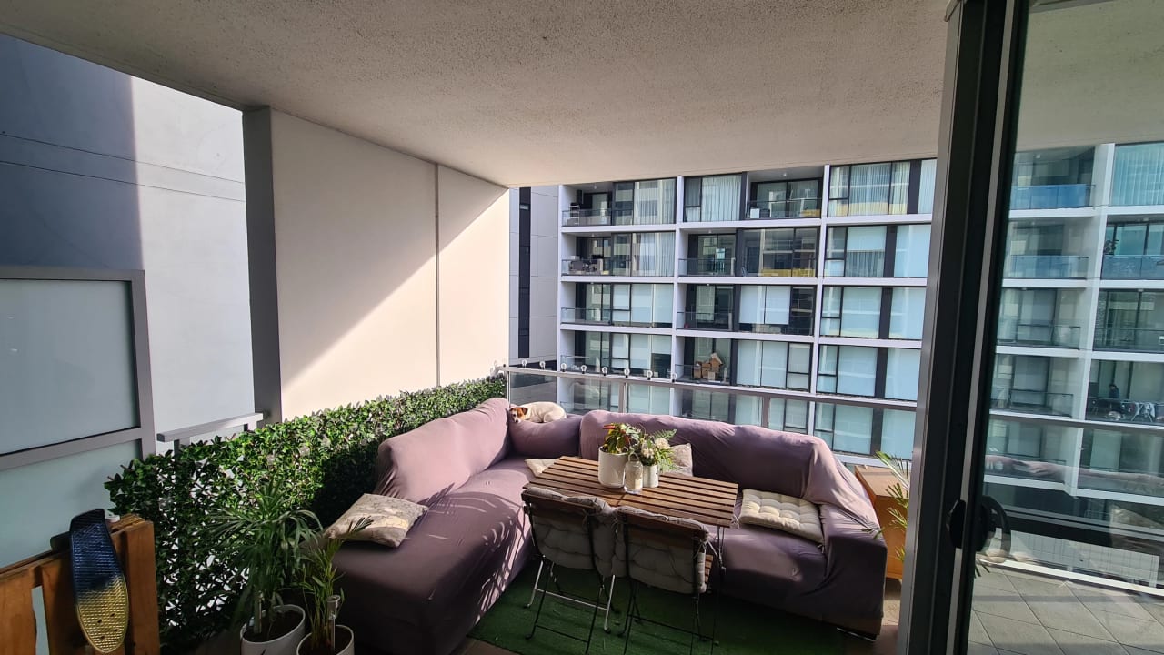 Furnished room in a share house