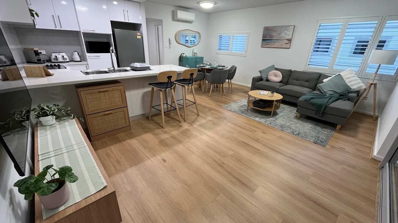 Whole property with 2 rooms for rent