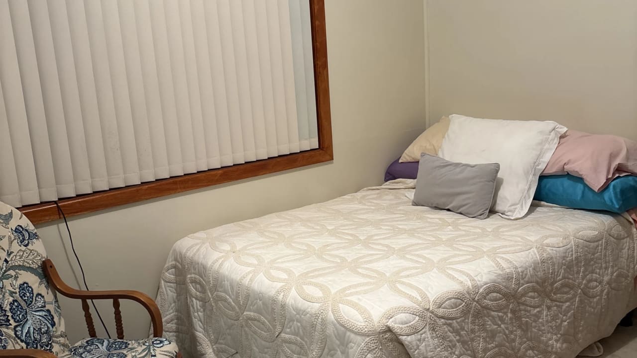 Whole property with 3 rooms for rent