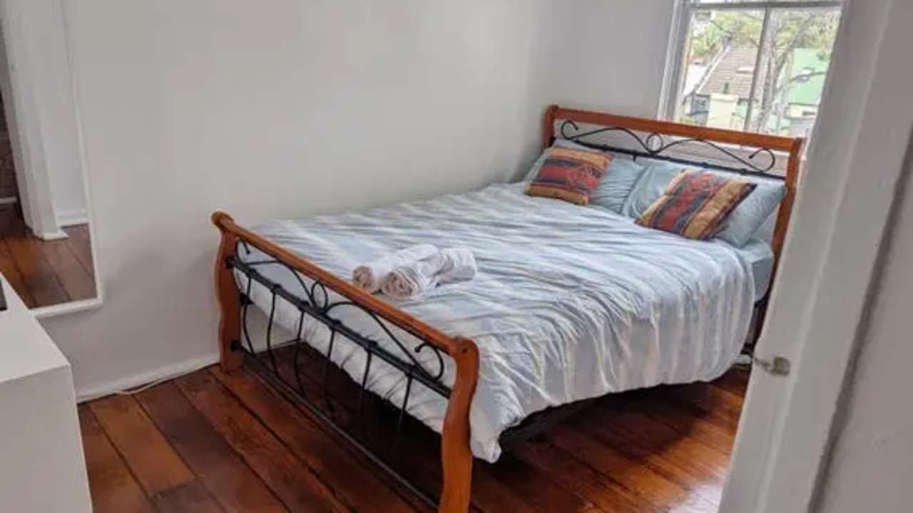 Whole property with 6 rooms for rent