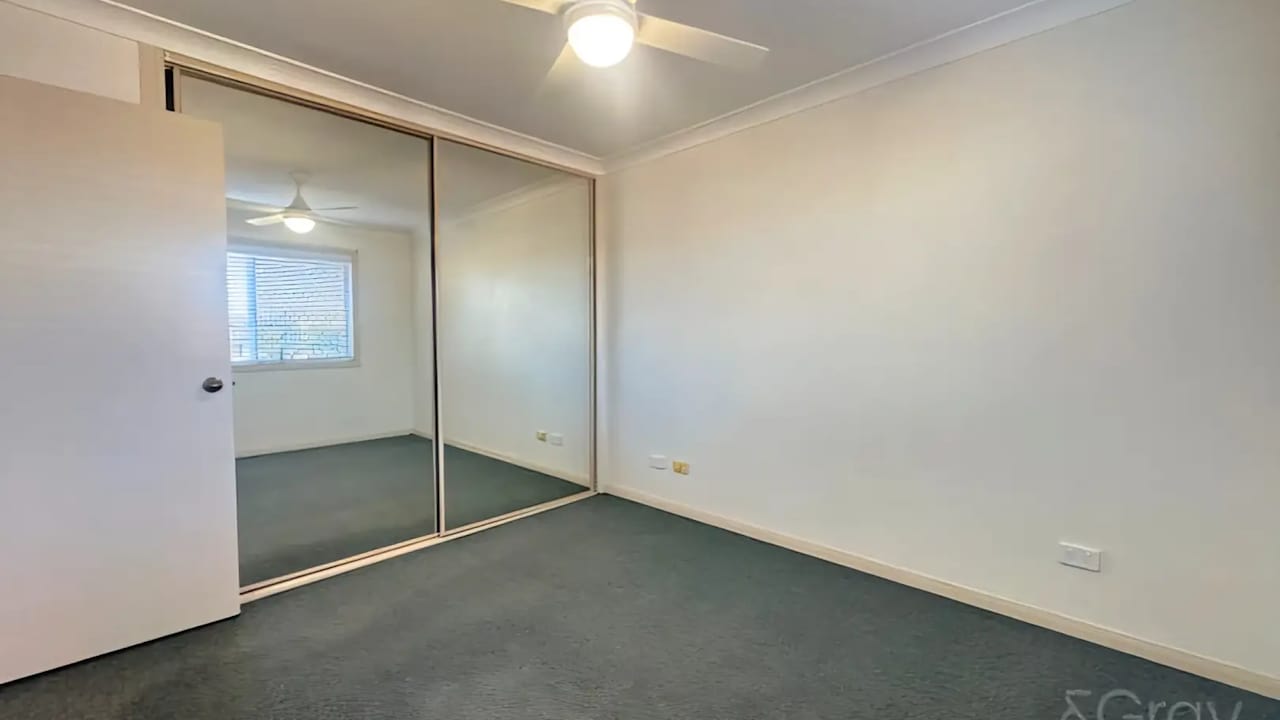 Room in a share house