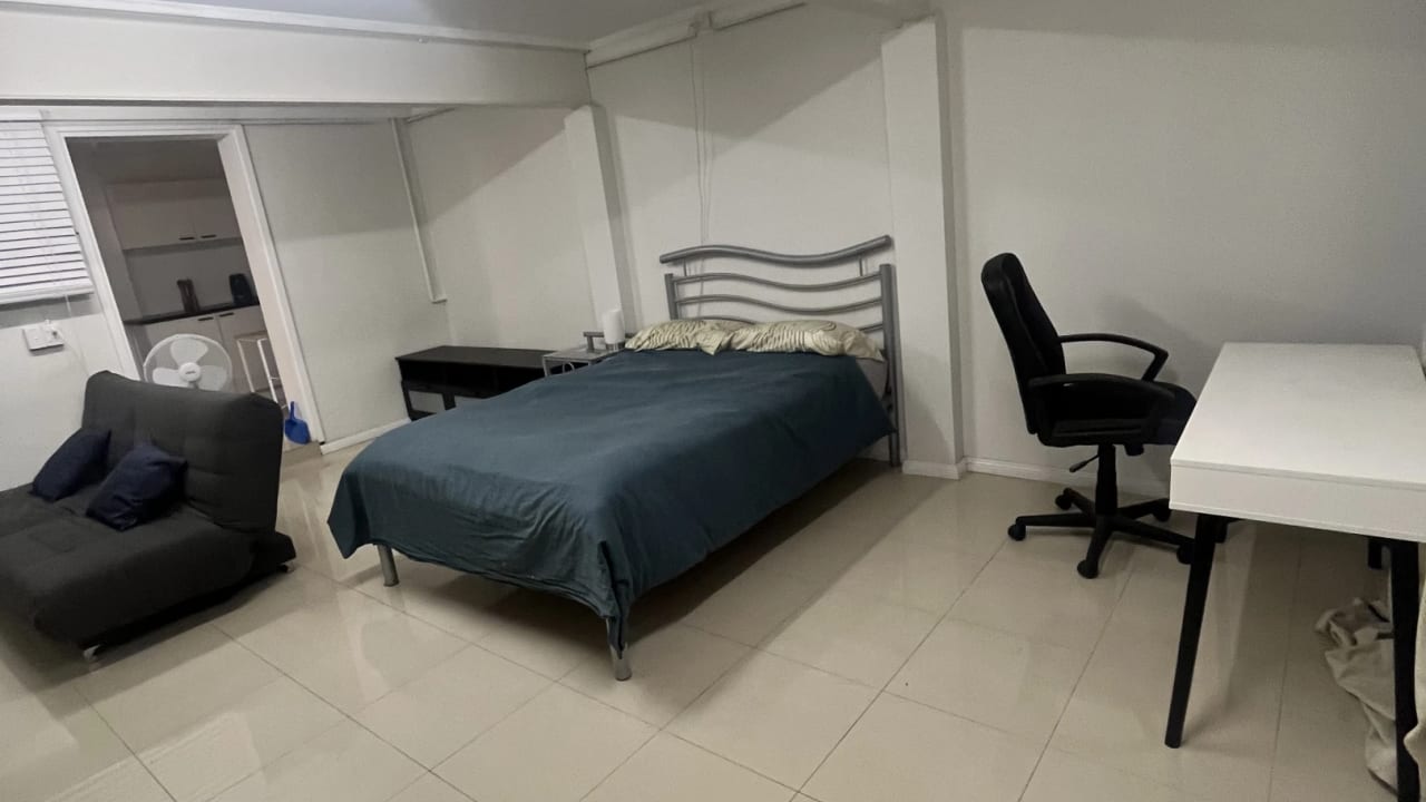 Room with ensuite in a share house