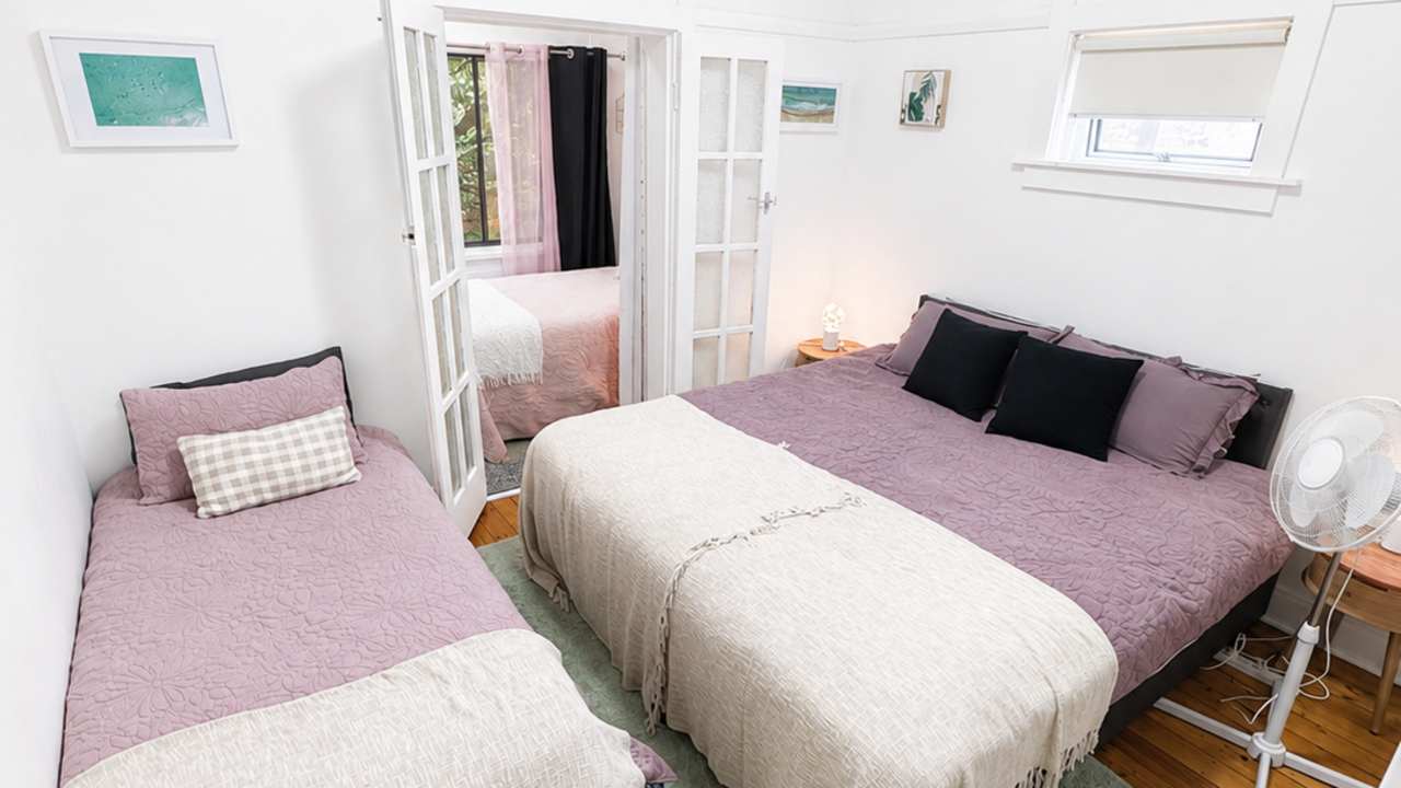 Whole property with 3 rooms for rent