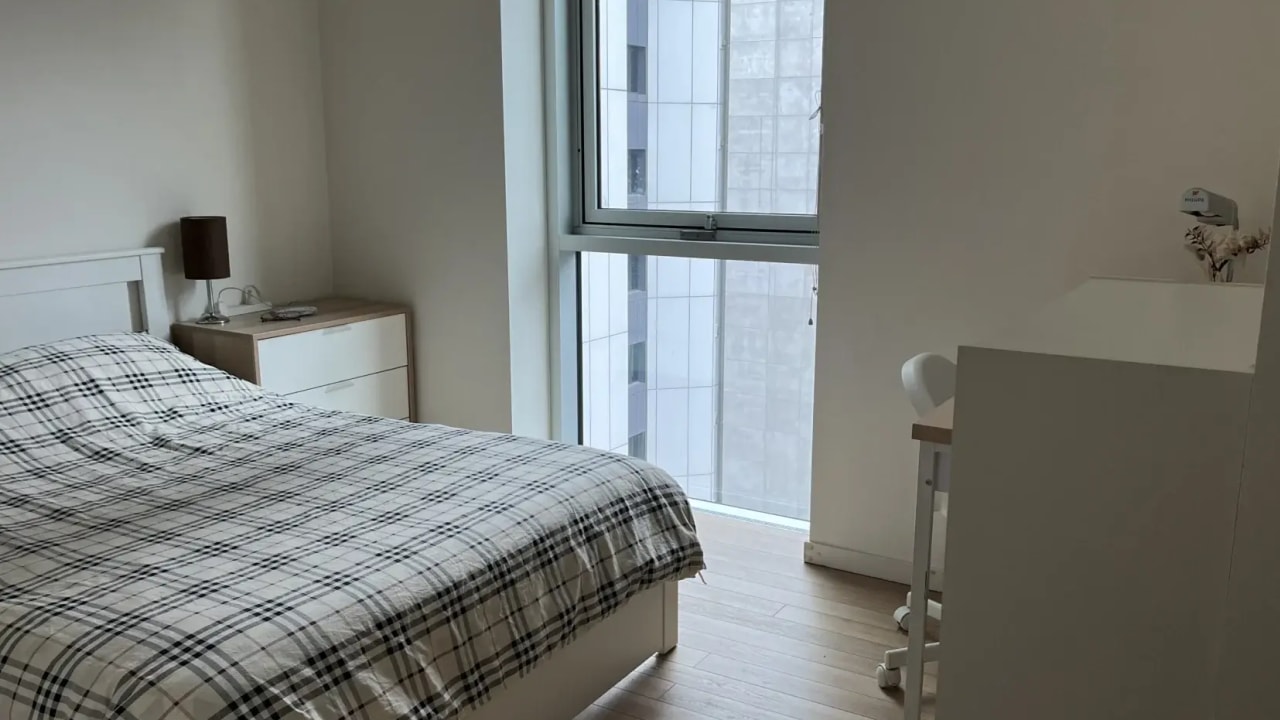 Furnished room with own bathroom