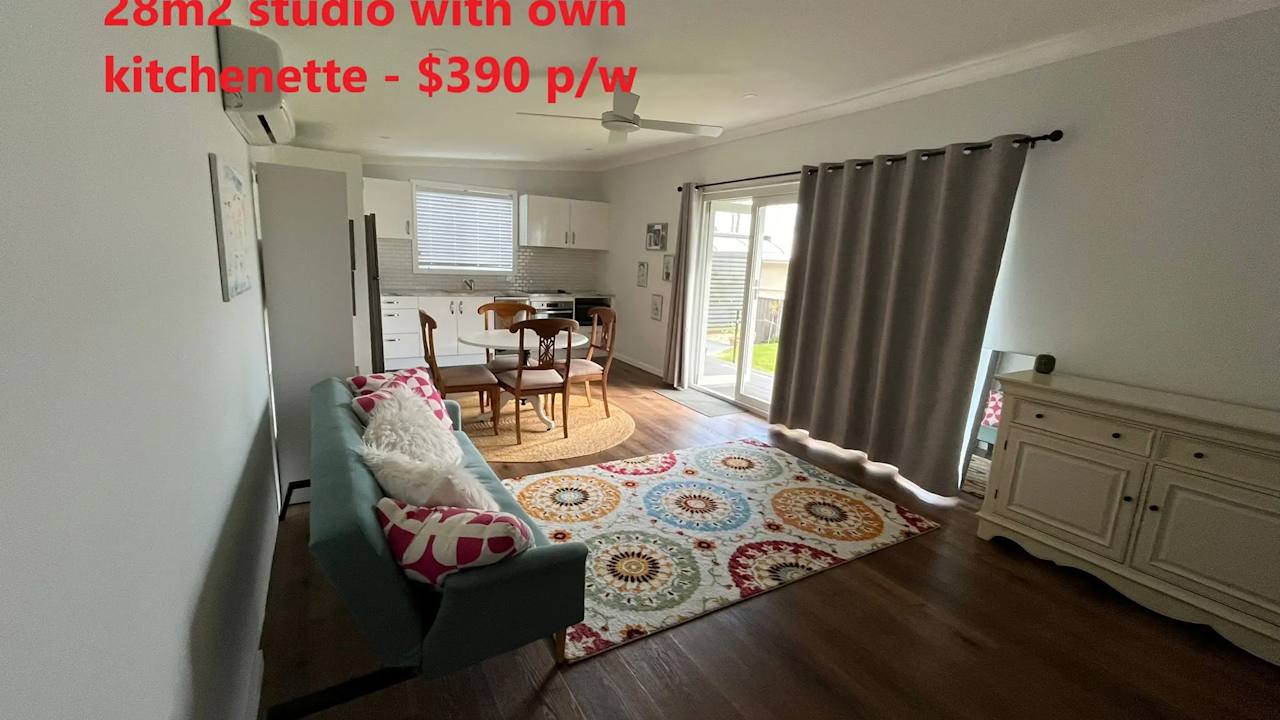 Room in a share house