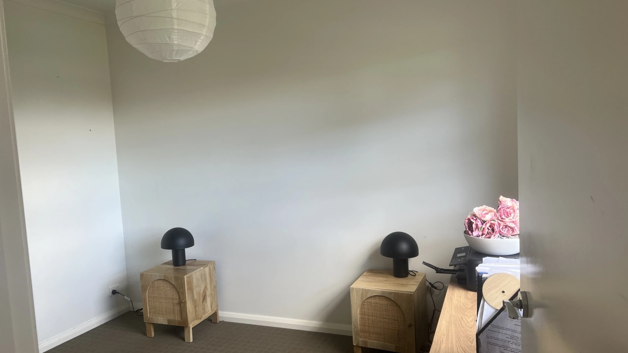Unfurnished room in a share house