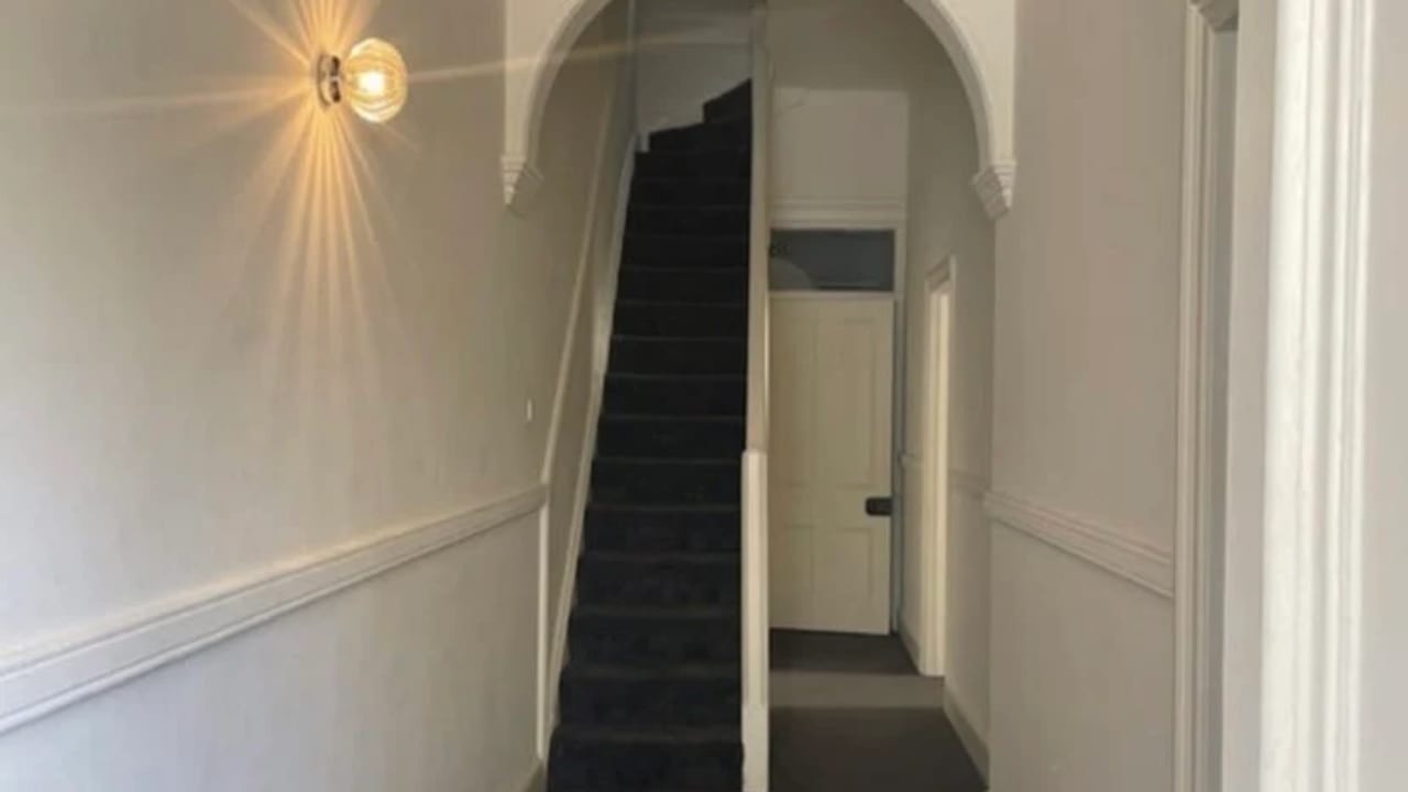 Unfurnished room in a share house