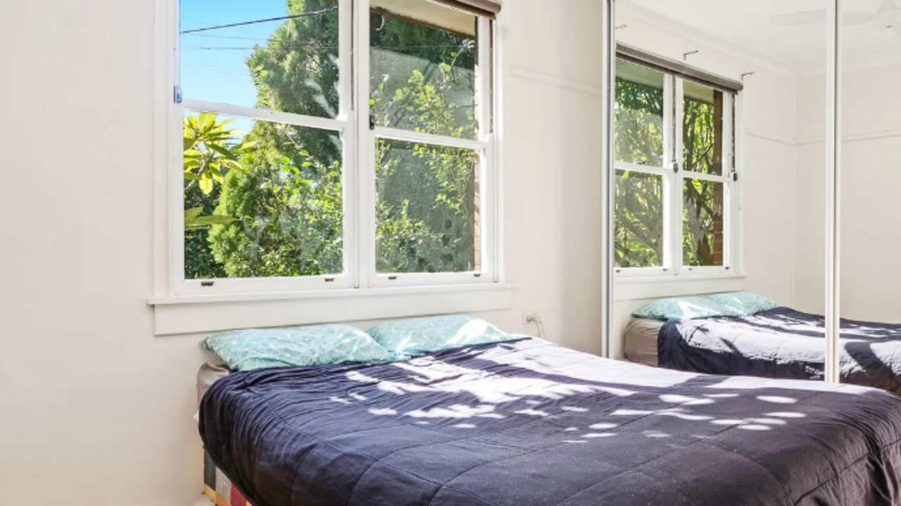 Whole property with 5 rooms for rent