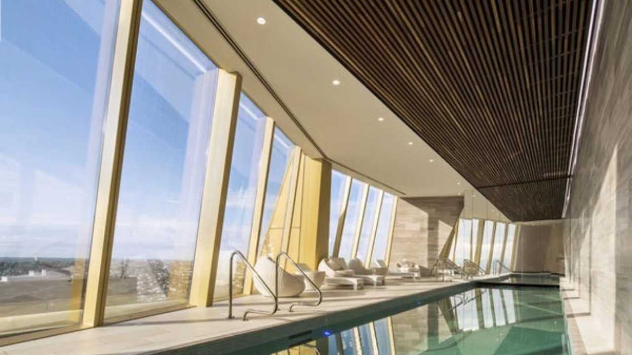 Furnished room with ensuite in a flatshare