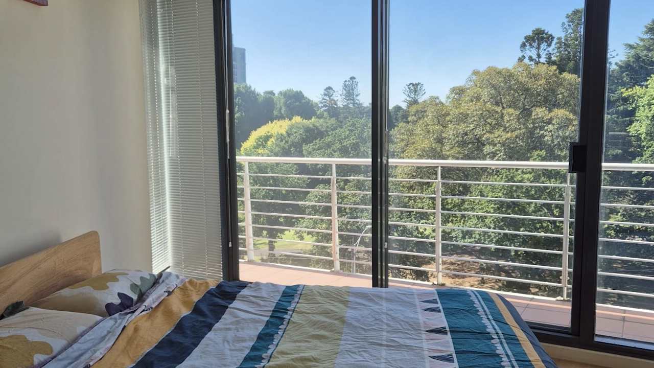 Furnished room with ensuite in a flatshare