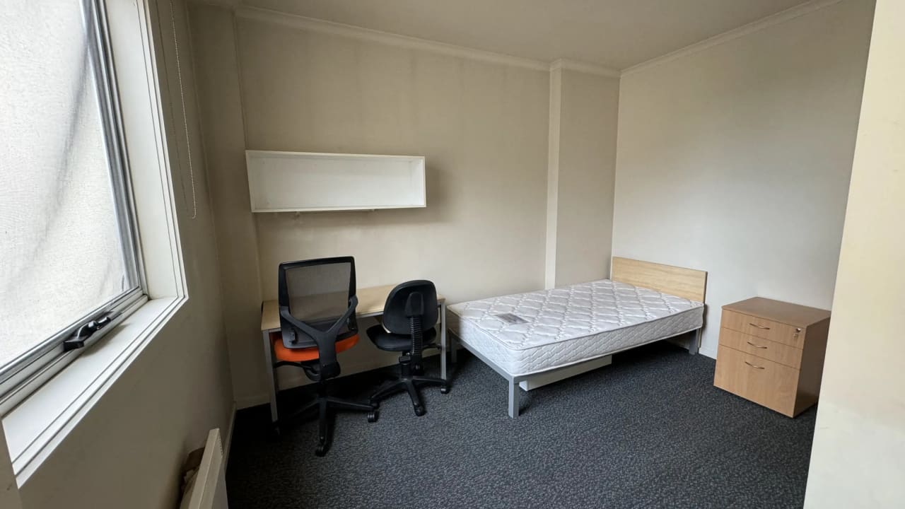 Furnished room with own bathroom