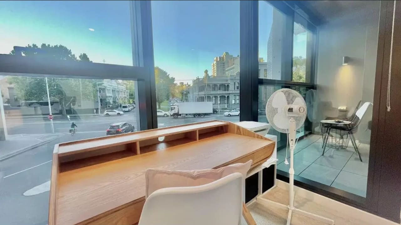 Whole property with 2 rooms for rent