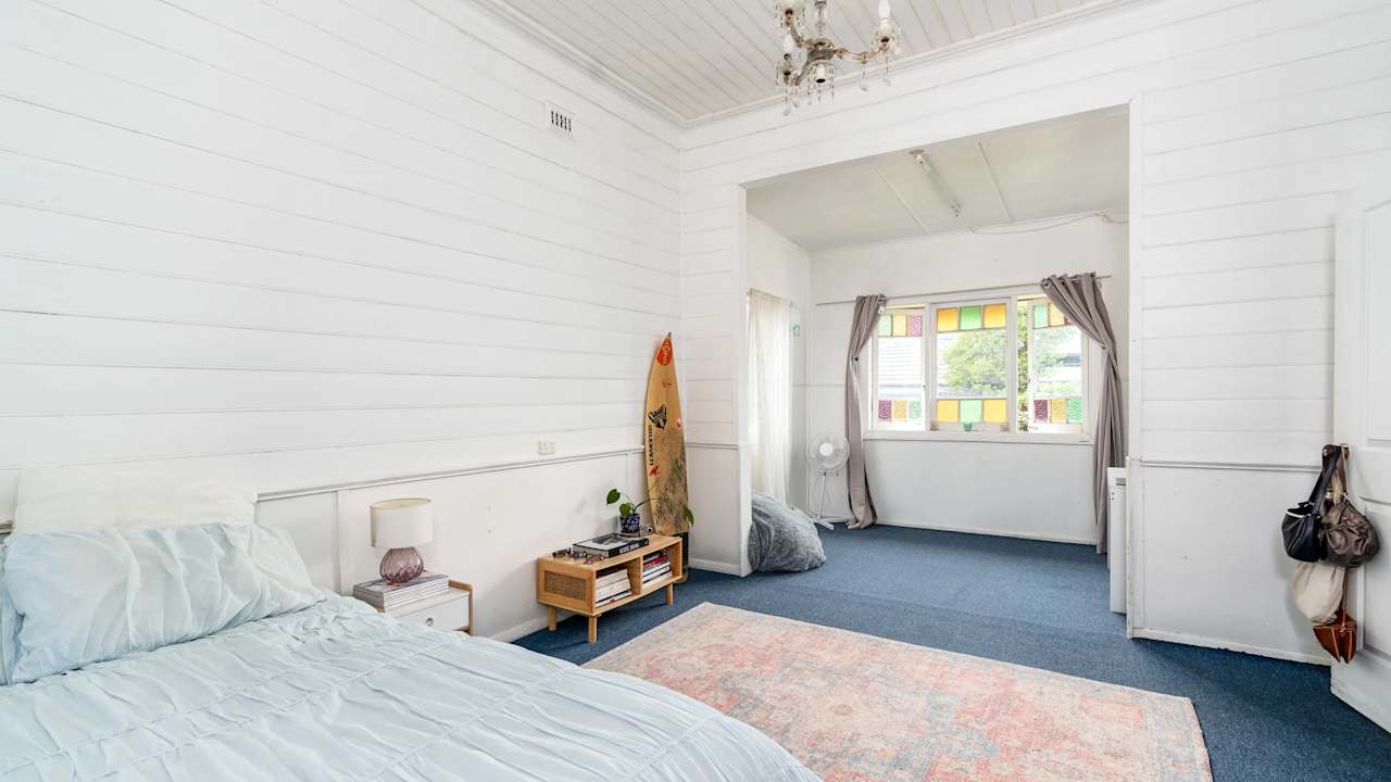 Whole property with 3 rooms for rent