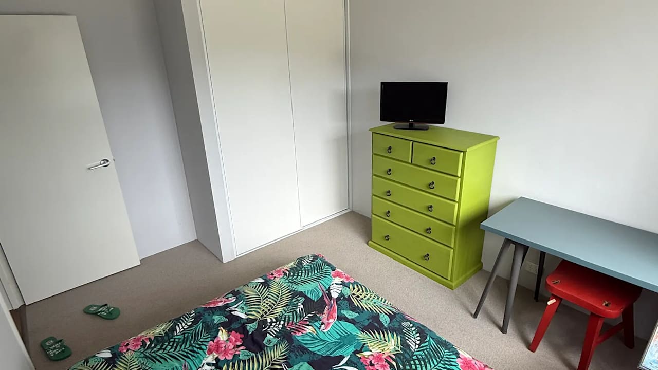 Furnished room with own bathroom