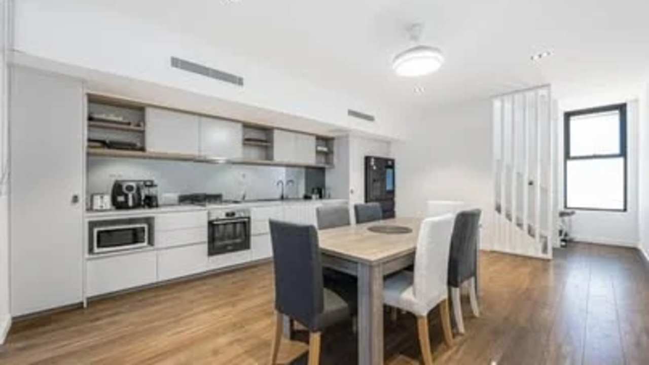 Unfurnished room in a share house