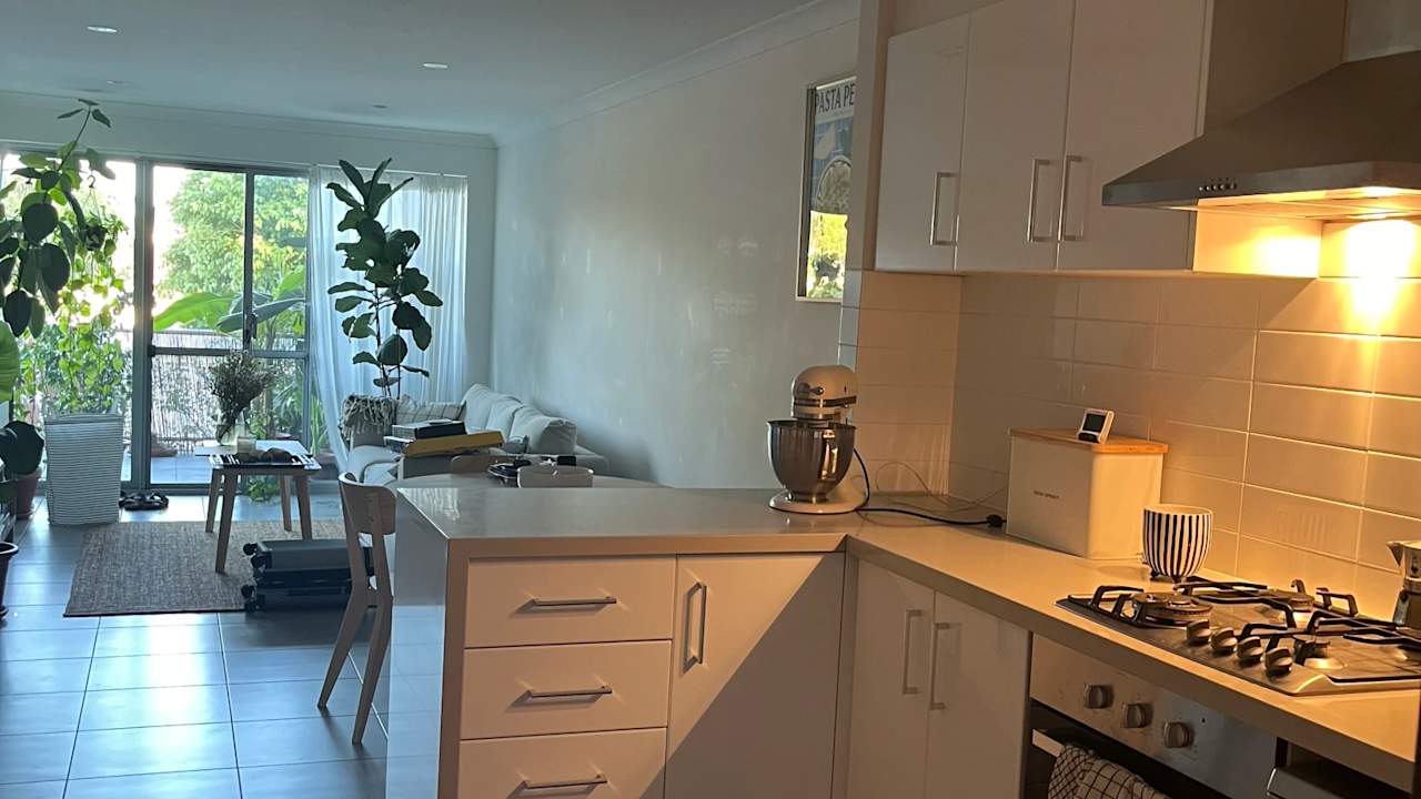 Furnished room in a flatshare