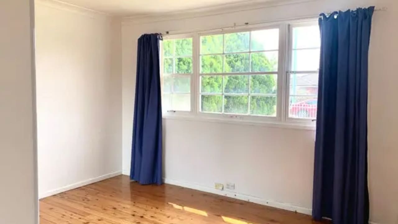 Whole property with 3 rooms for rent