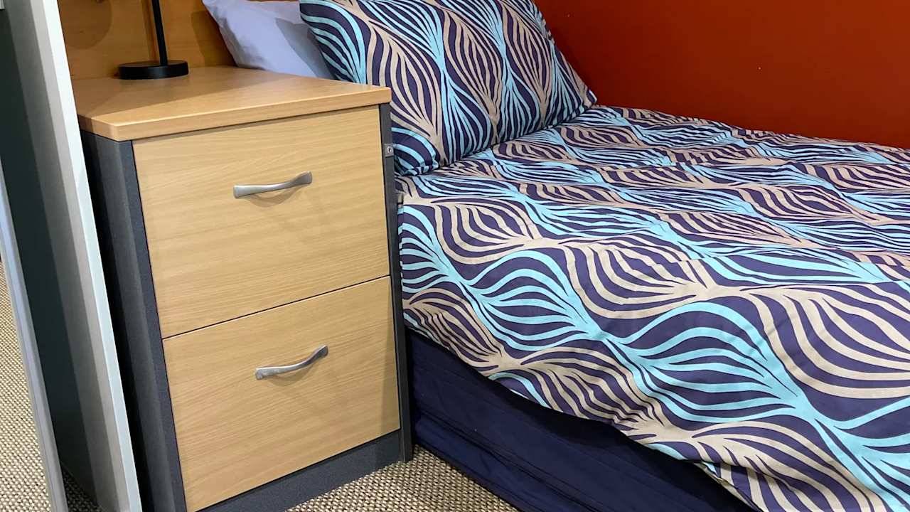 Furnished room in a share house