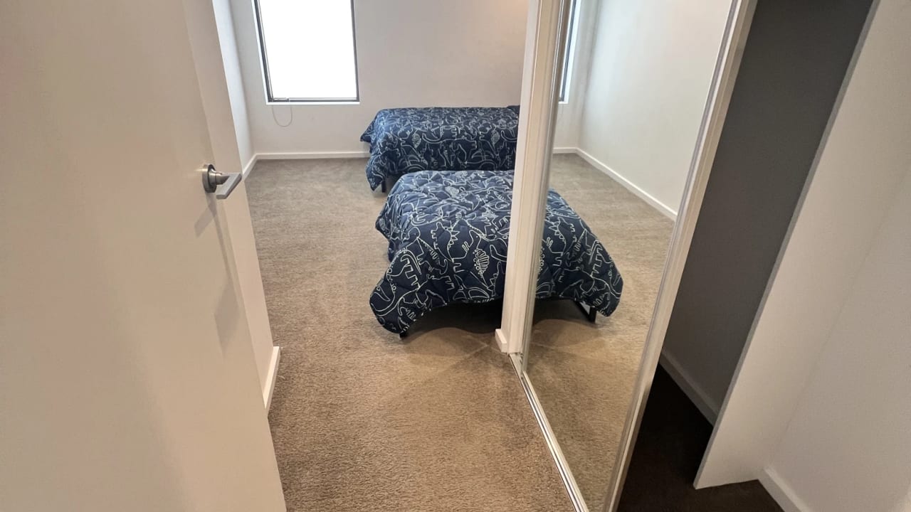 Furnished room with own bathroom