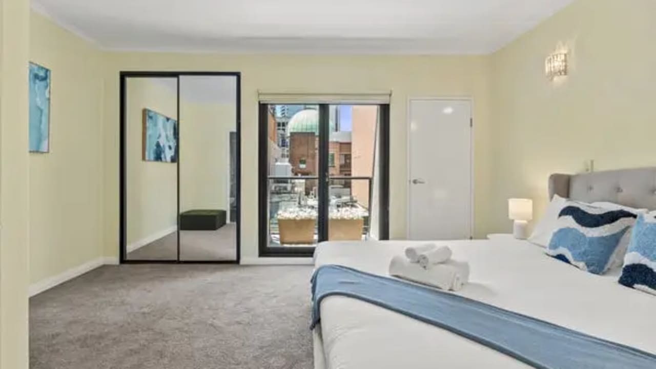 Furnished room with own bathroom