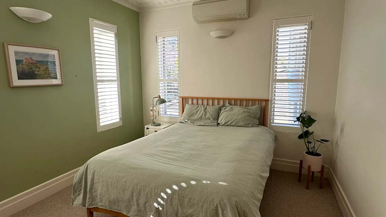 Furnished room with own bathroom