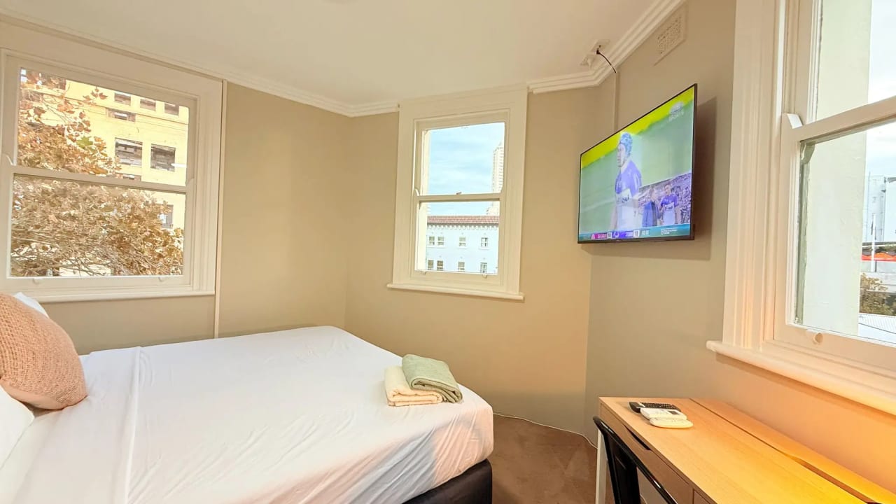 Furnished room with own bathroom