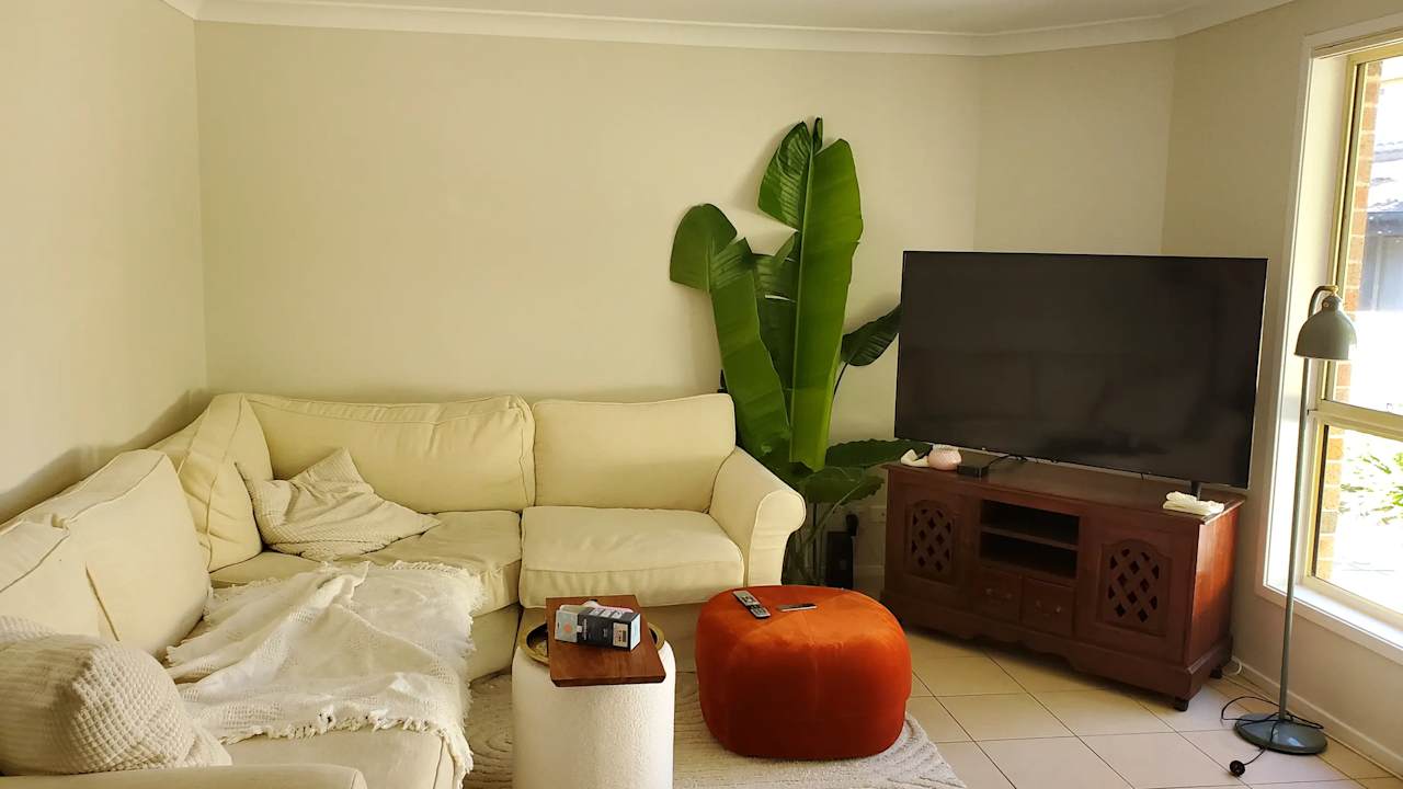 Unfurnished room in a share house