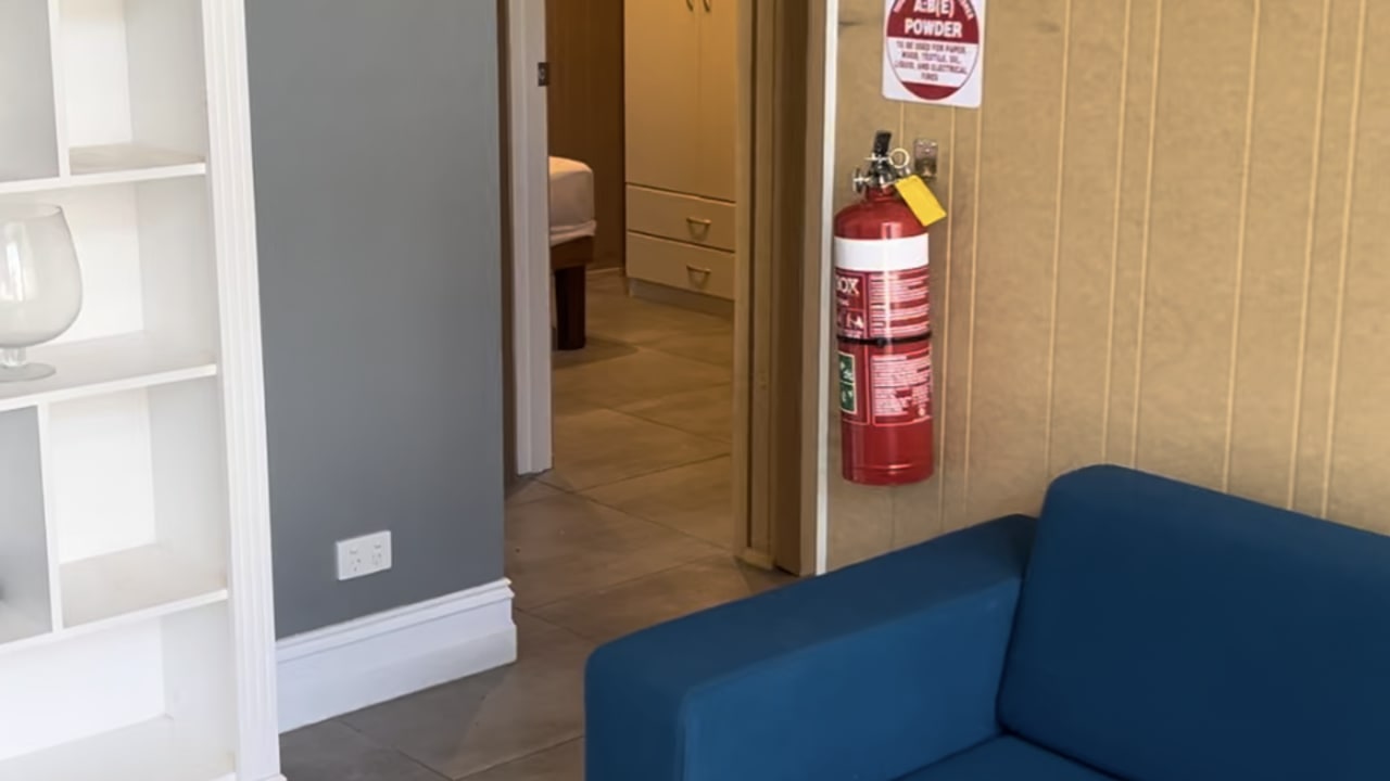 Furnished room in a share house