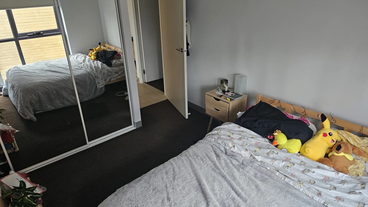 Furnished room with own bathroom