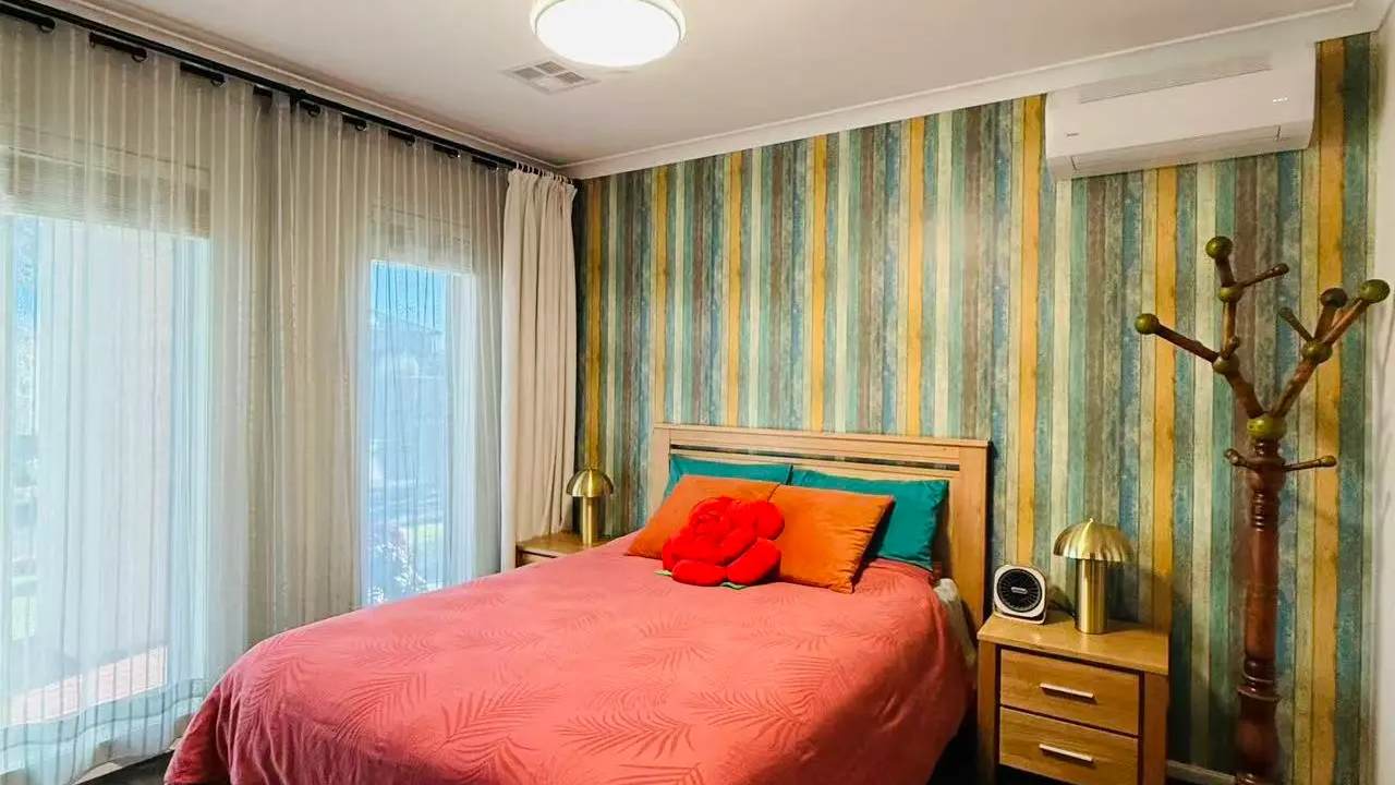 Furnished room with ensuite in a share house