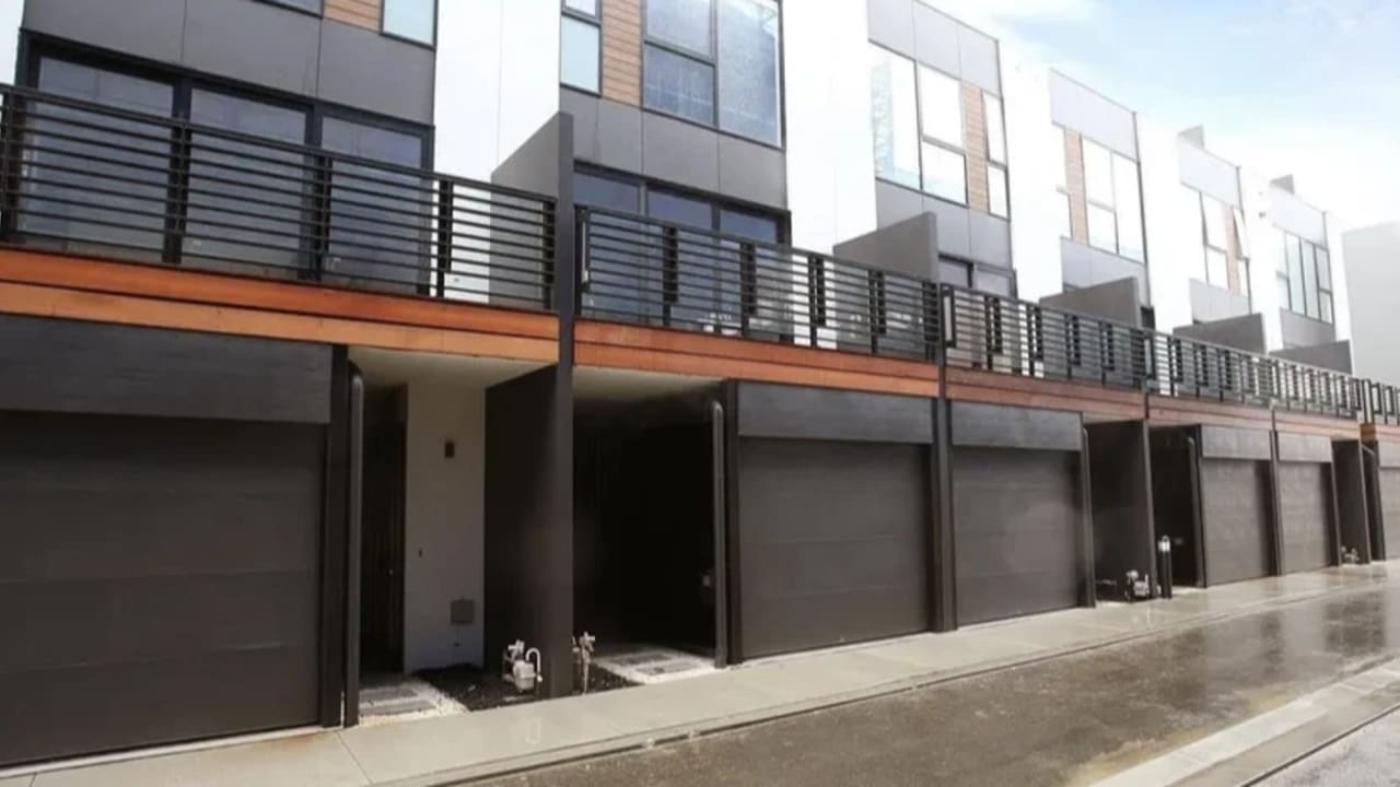 Furnished room with ensuite in a share house