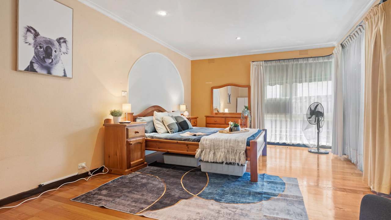 Furnished room in a share house