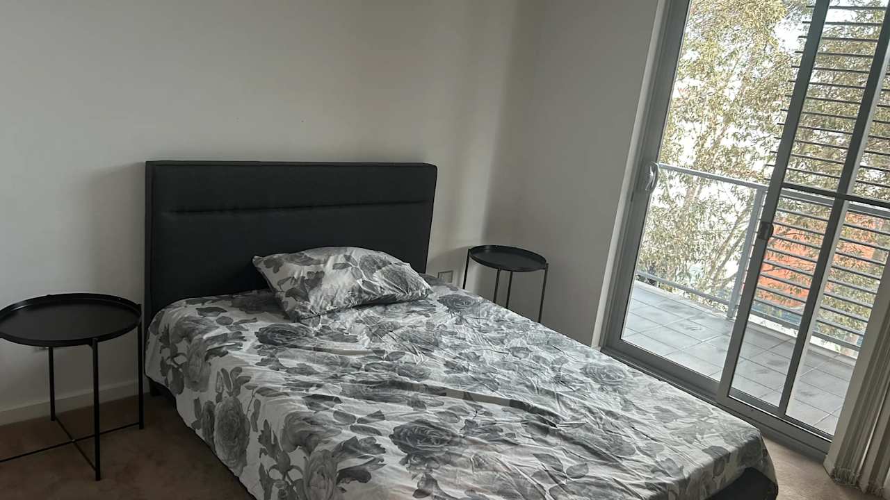 Furnished room with own bathroom