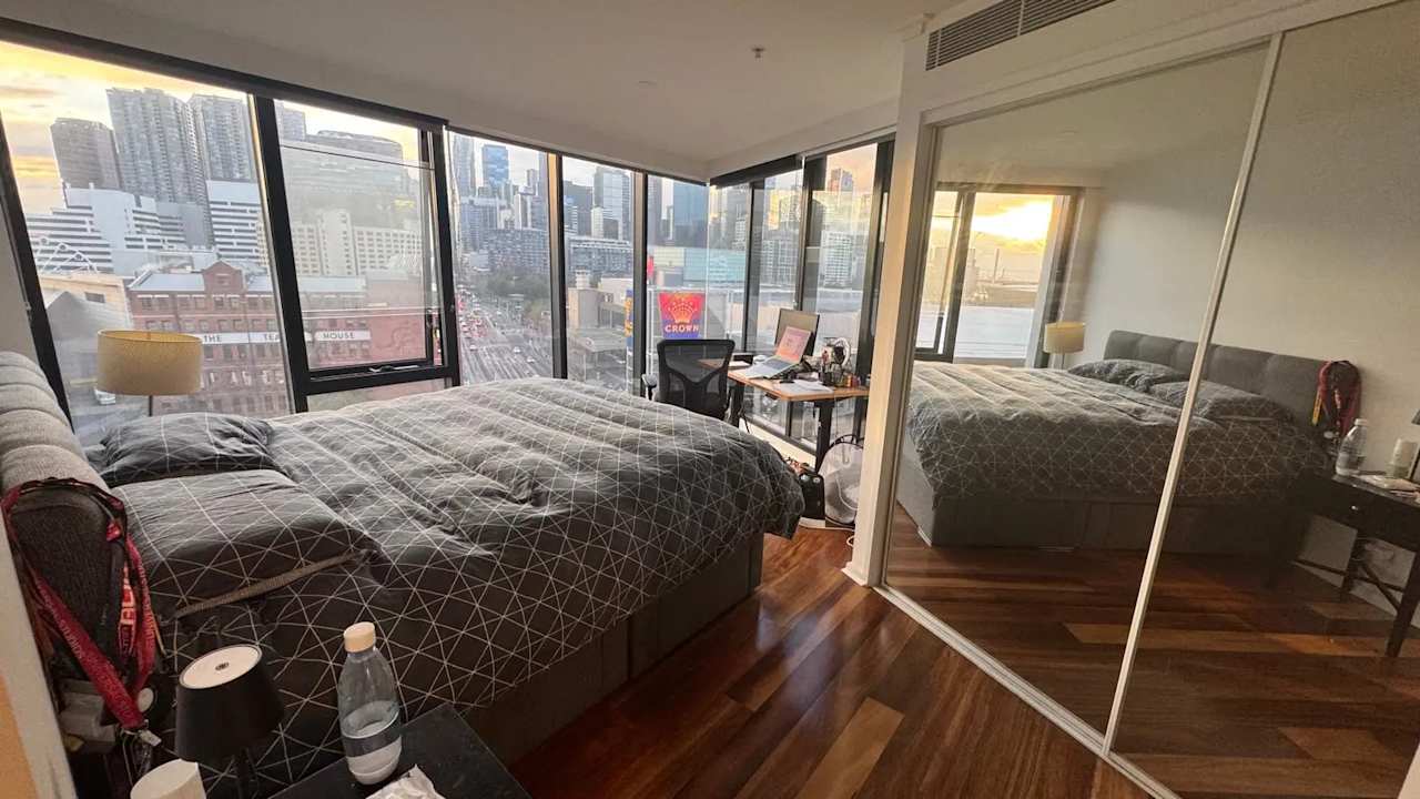 Furnished room with ensuite in a share house