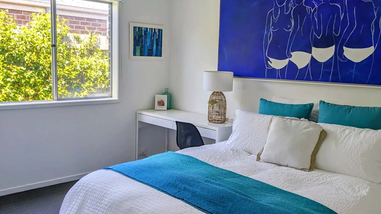 Furnished room with own bathroom