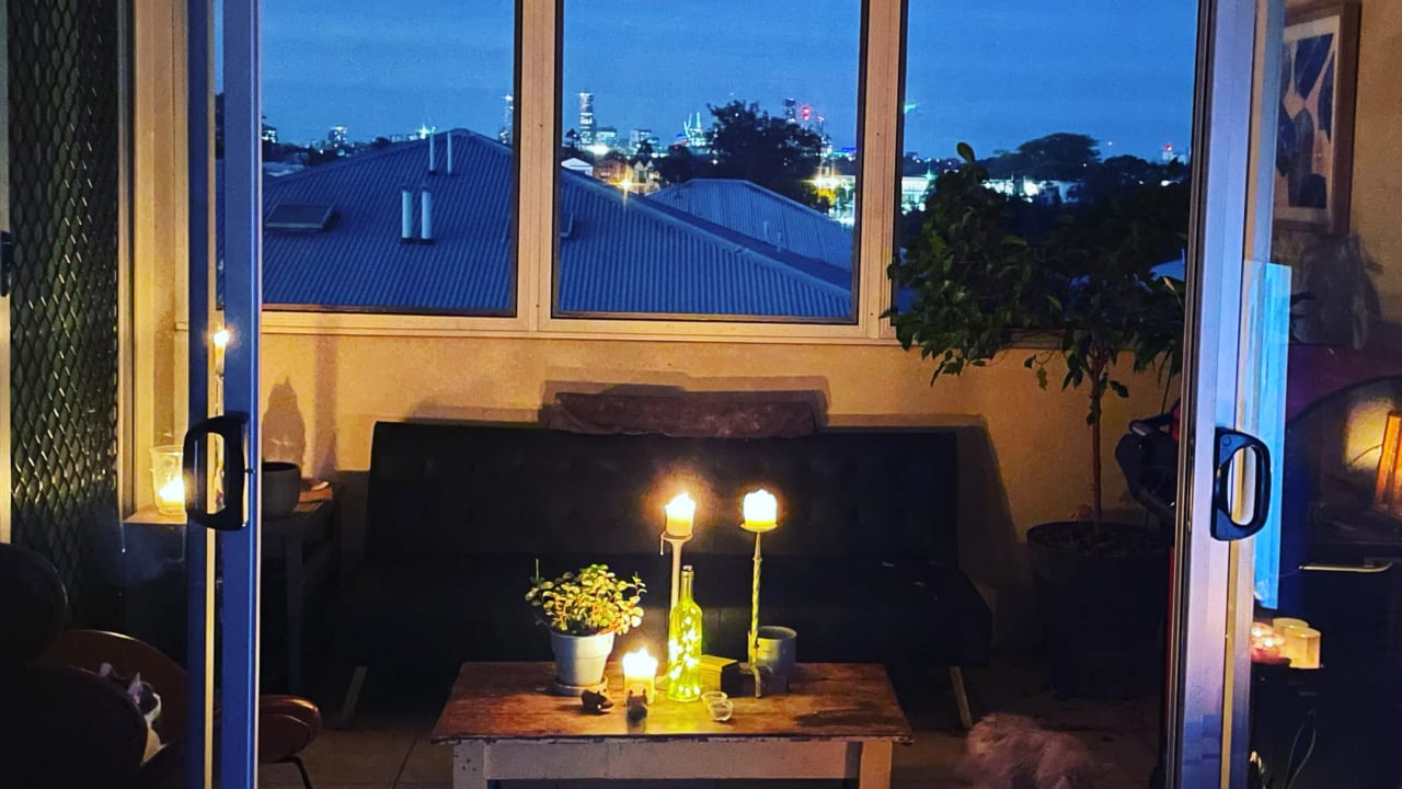 Furnished room in a flatshare