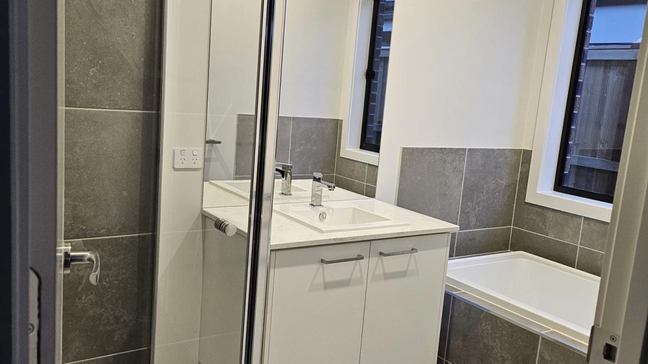 Unfurnished room with ensuite in a share house