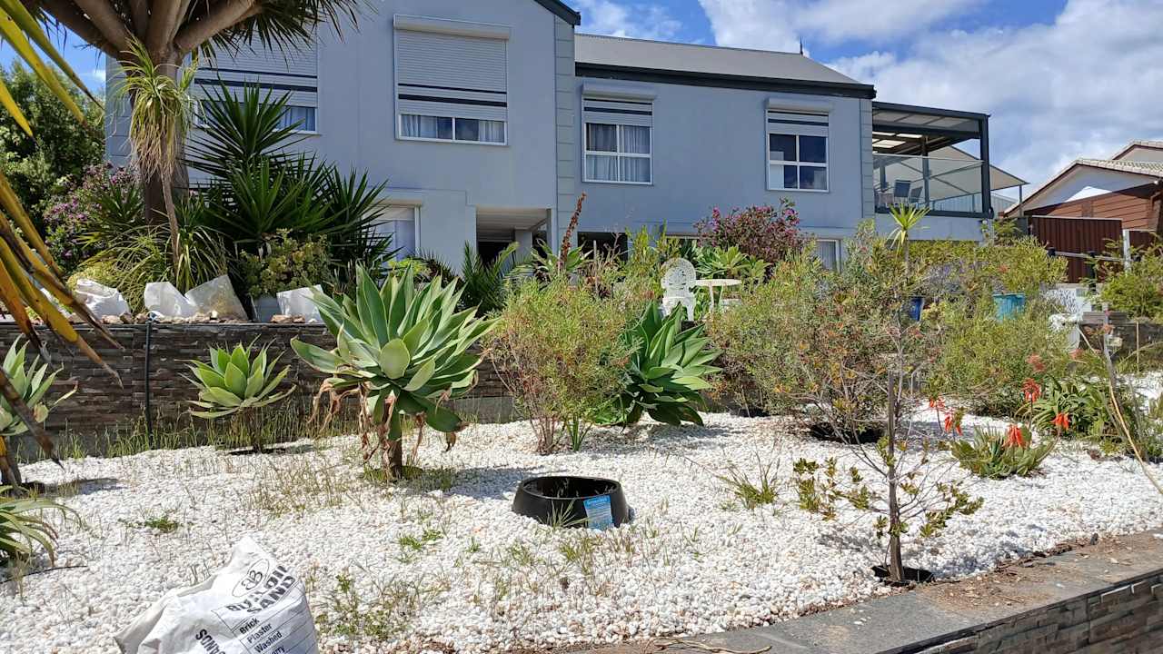 Furnished room with ensuite in a share house