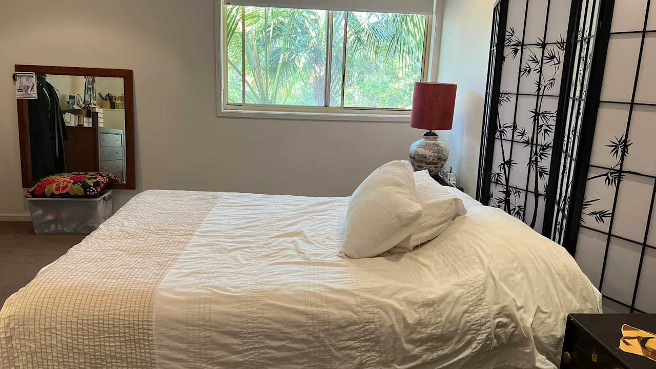 Room with ensuite in a share house