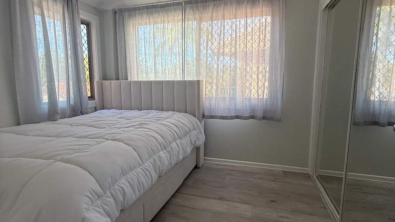 Furnished room with own bathroom