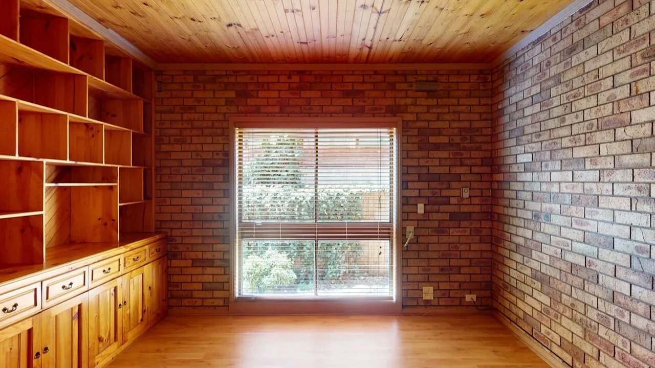 Unfurnished room in a share house