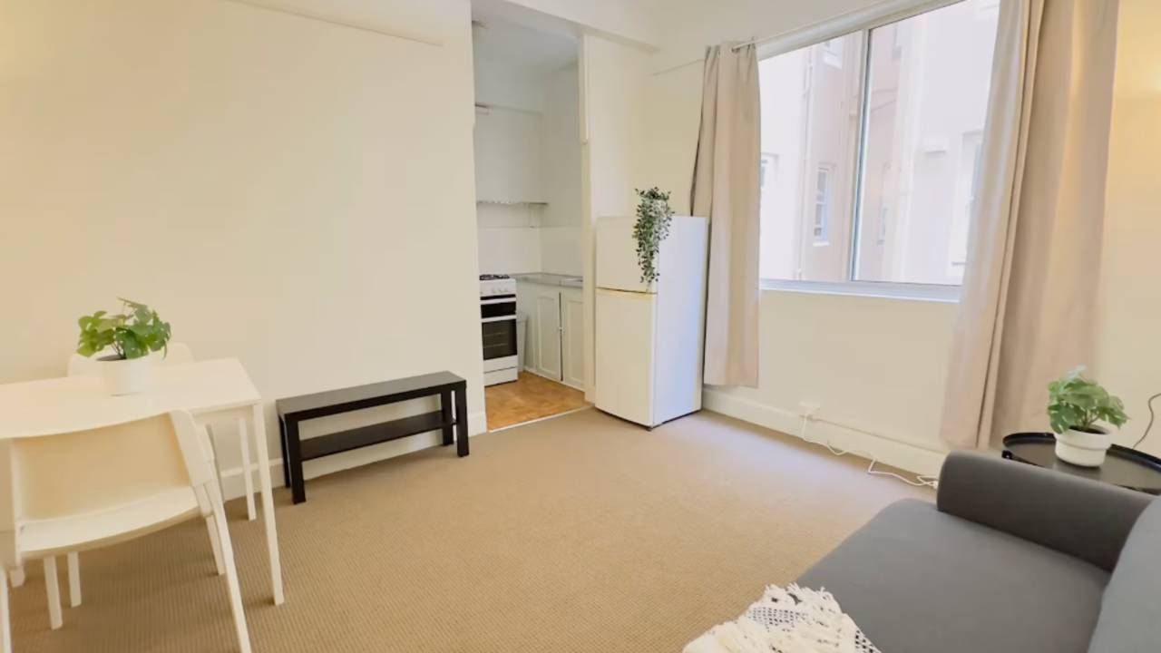 Furnished room studio flat for rent