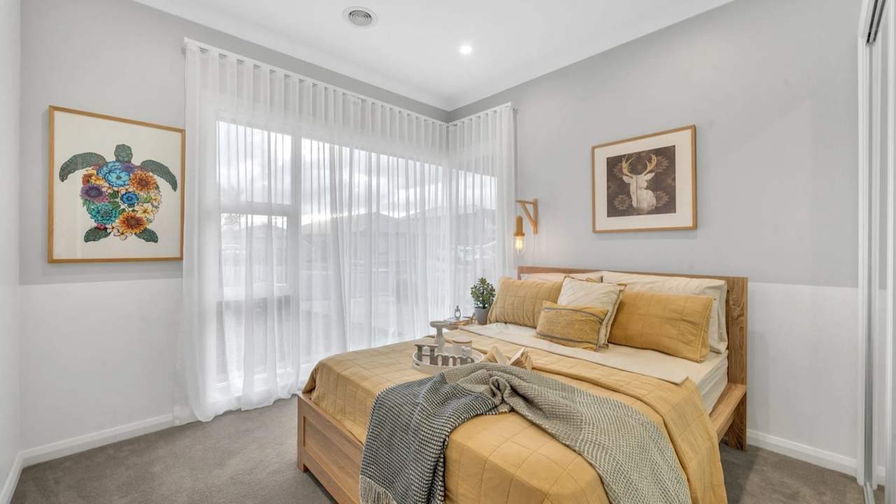 Room with ensuite in a share house