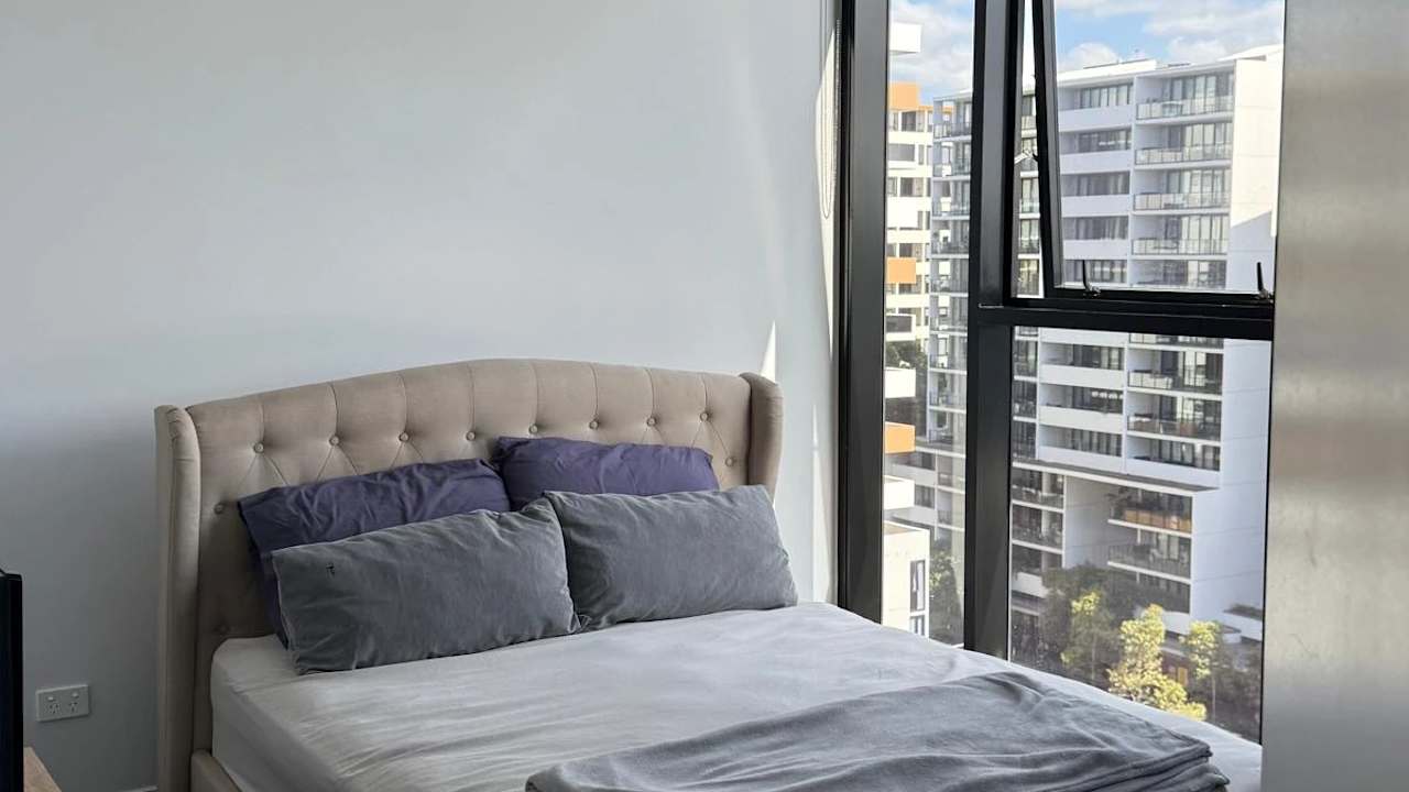 Furnished room with own bathroom